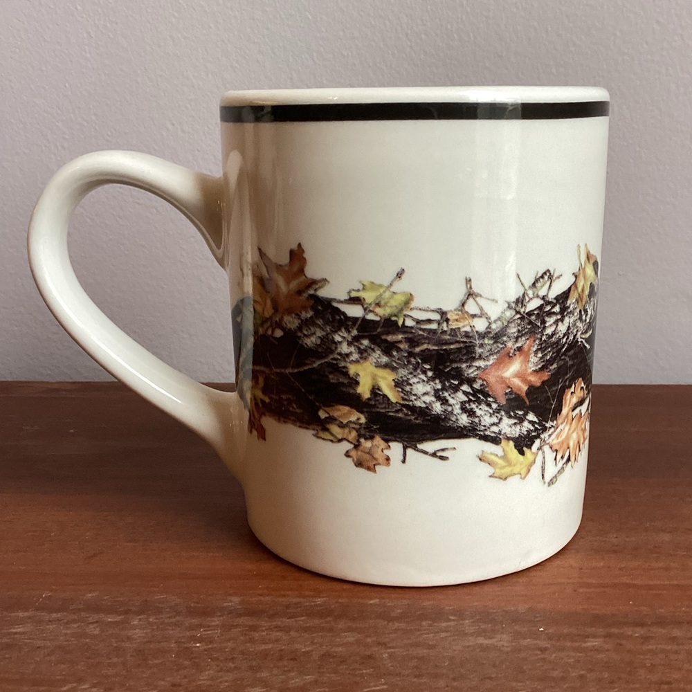 Bass Pro Shop/Mossy Oak Brand Camo ceramic mug